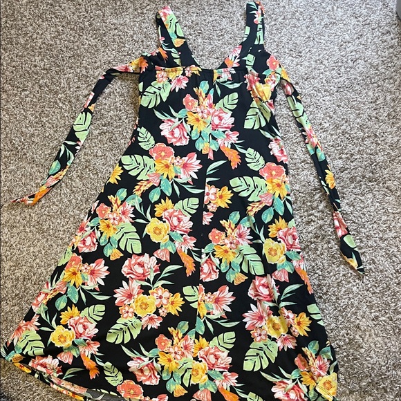Tropical Floral Midi Dress - Black and Multicolor - Picture 10 of 12